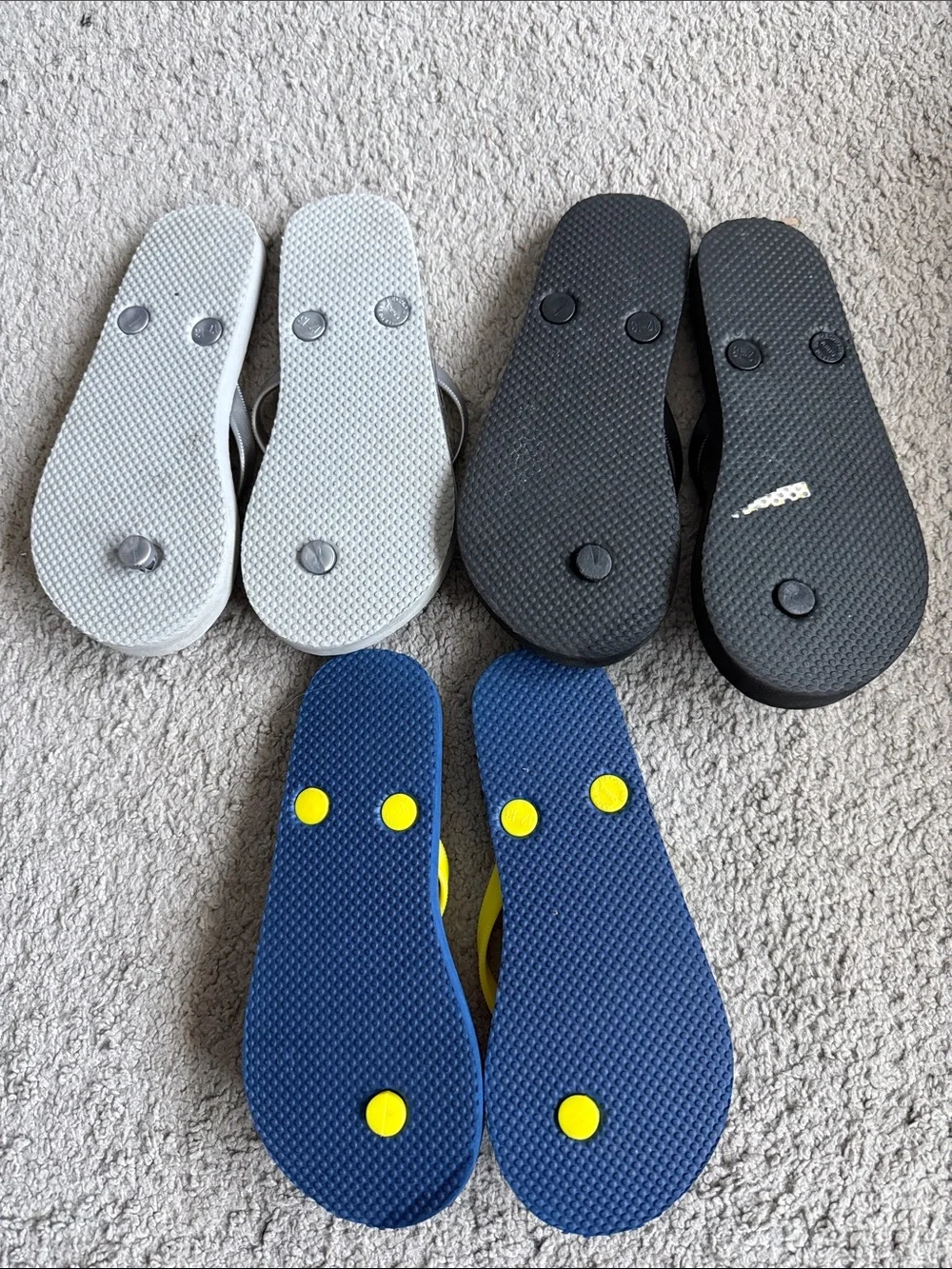 Gently worn Old Navy Girls Flip Flops
